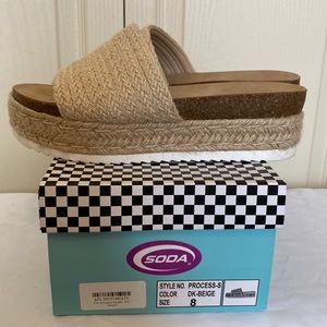 Espadrille platform slide